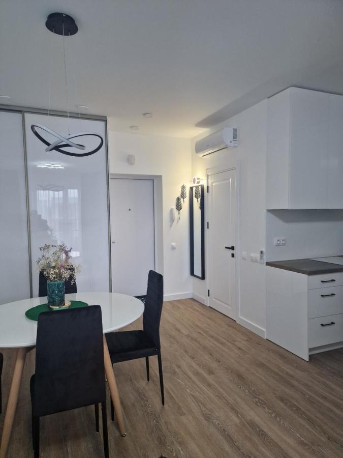 Apartamentai Ragaines Self Chec-In Free Parking Klaipėda Dış mekan fotoğraf